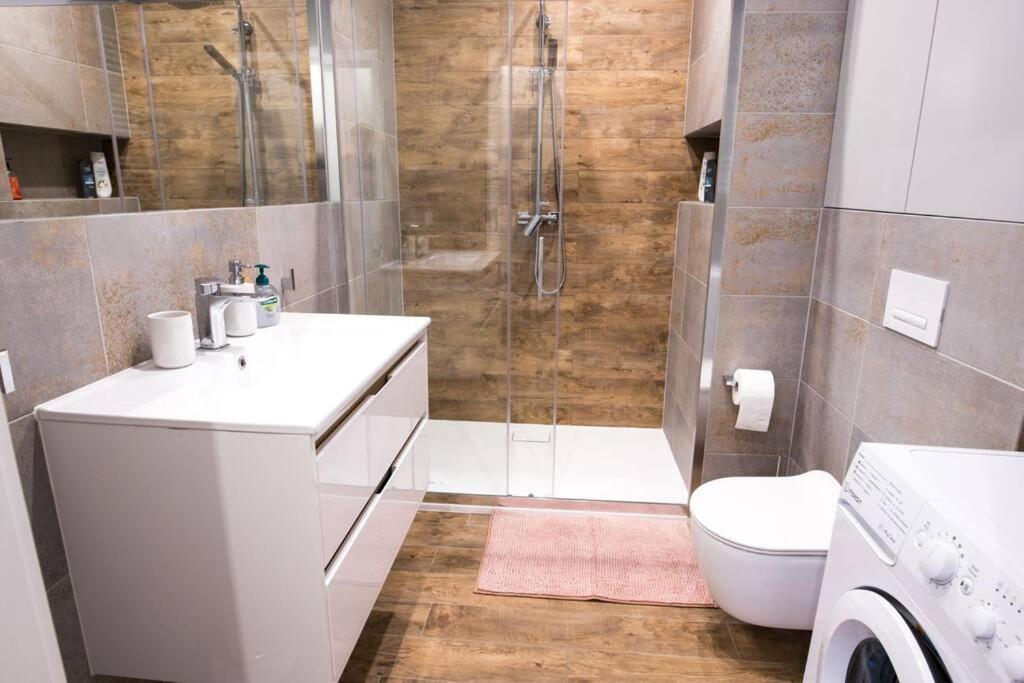 Nowoczesny Apartament Dabska Arena / Parking 크라쿠프 외부 사진